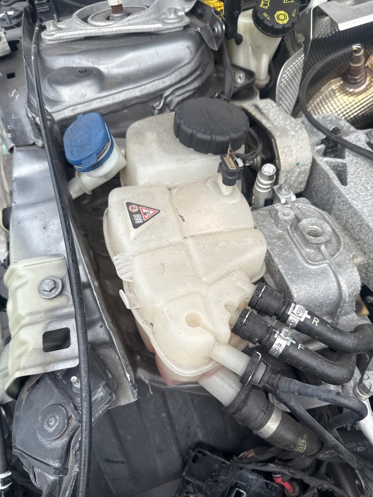 [EPE-105743] Depósito de expansión Mercedes-Benz CLA AMG 45S 2020 M139.980