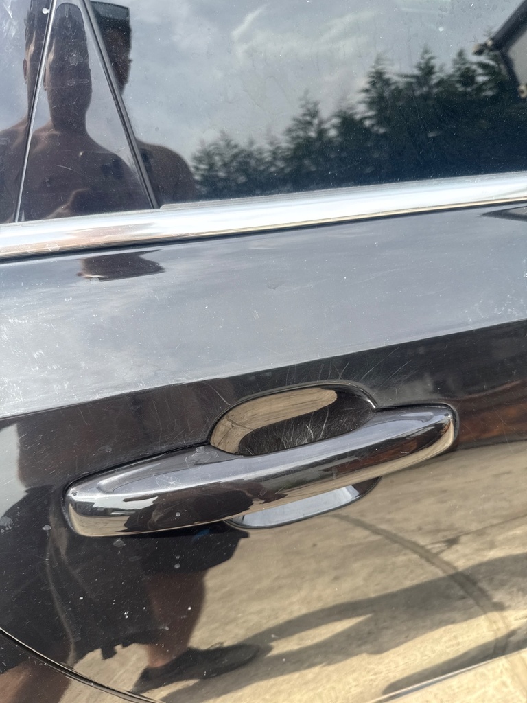 [EPE-106087] Tirador exterior puerta trasera derecha Volvo V90 2017