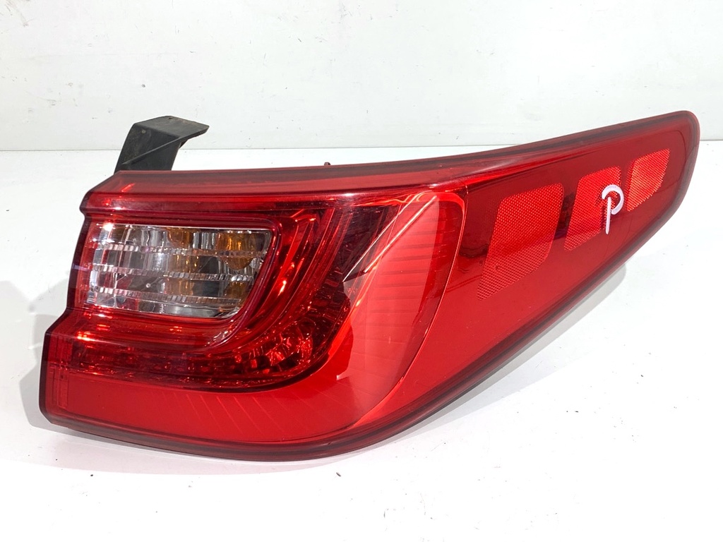 [STARK-830612] Piloto trasero derecho KIA OPTIMA Sportswagon (JF) 1.6 T-GDI 132 kW 2016-2022