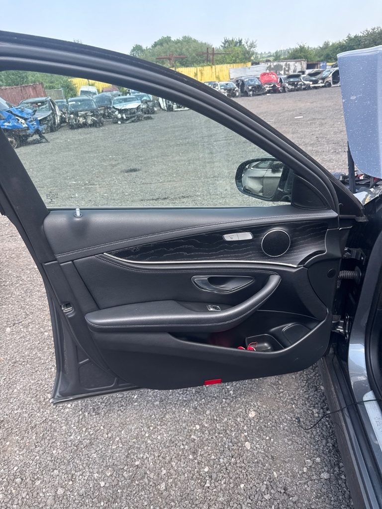 [EPE-106382] Altavoz de puerta delantero izquierdo Mercedes-Benz E-Class W213 2.0 CDI 2017