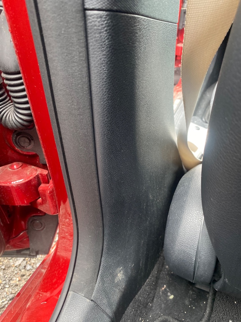 [EPE-106947] Embellecedor Pilar B Inferior Izquierdo para Mercedes-Benz E-Klasse W213 AMG 63 2019