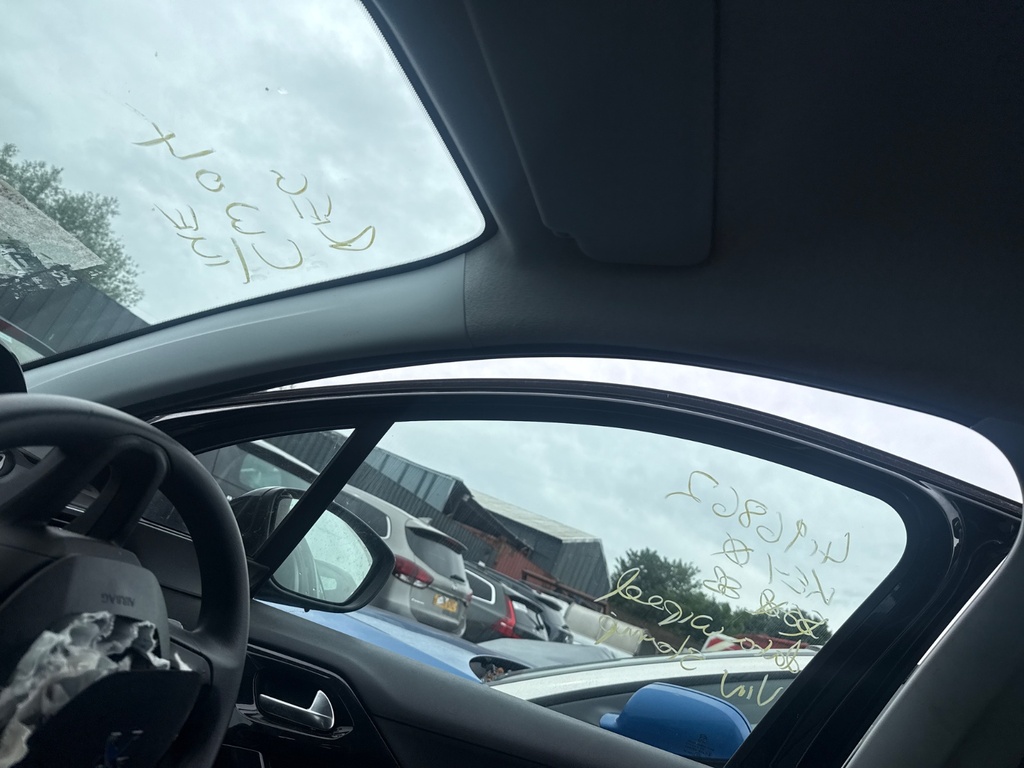 [EPE-107261] Cortina airbag derecho 2014 Peugeot 208 CA 1.2