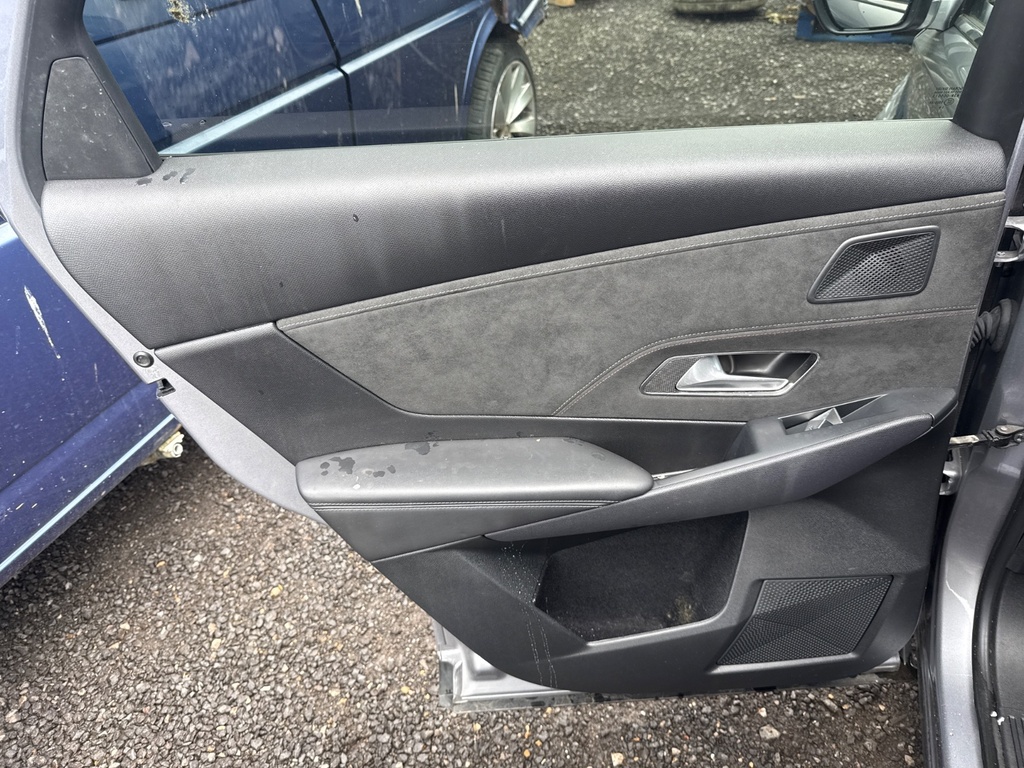 [EPE-107903] Panel interior de puerta trasera izquierdo DS DS 7 Crossback 2019 Grey