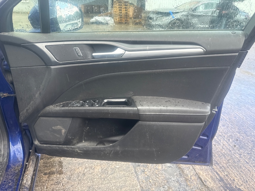 [EPE-108015] Panel interior de puerta delantera derecho Ford Mondeo V Turnier 2015