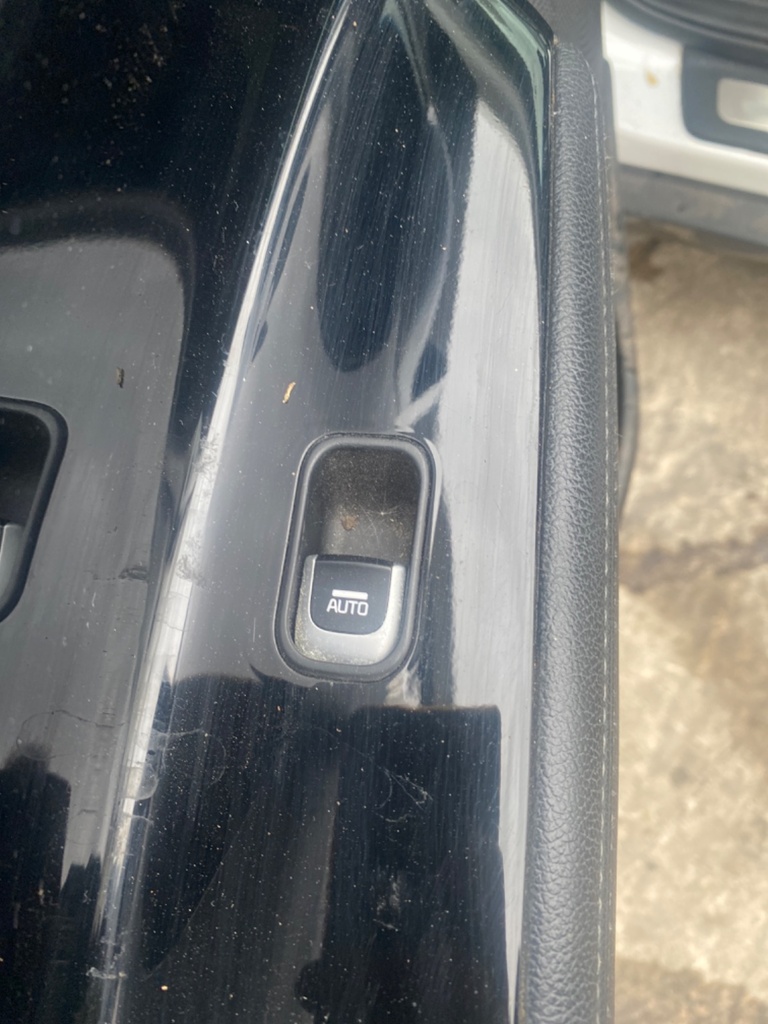 [EPE-108406] Interruptor de elevalunas eléctrico delantero izquierdo Kia Niro 2018