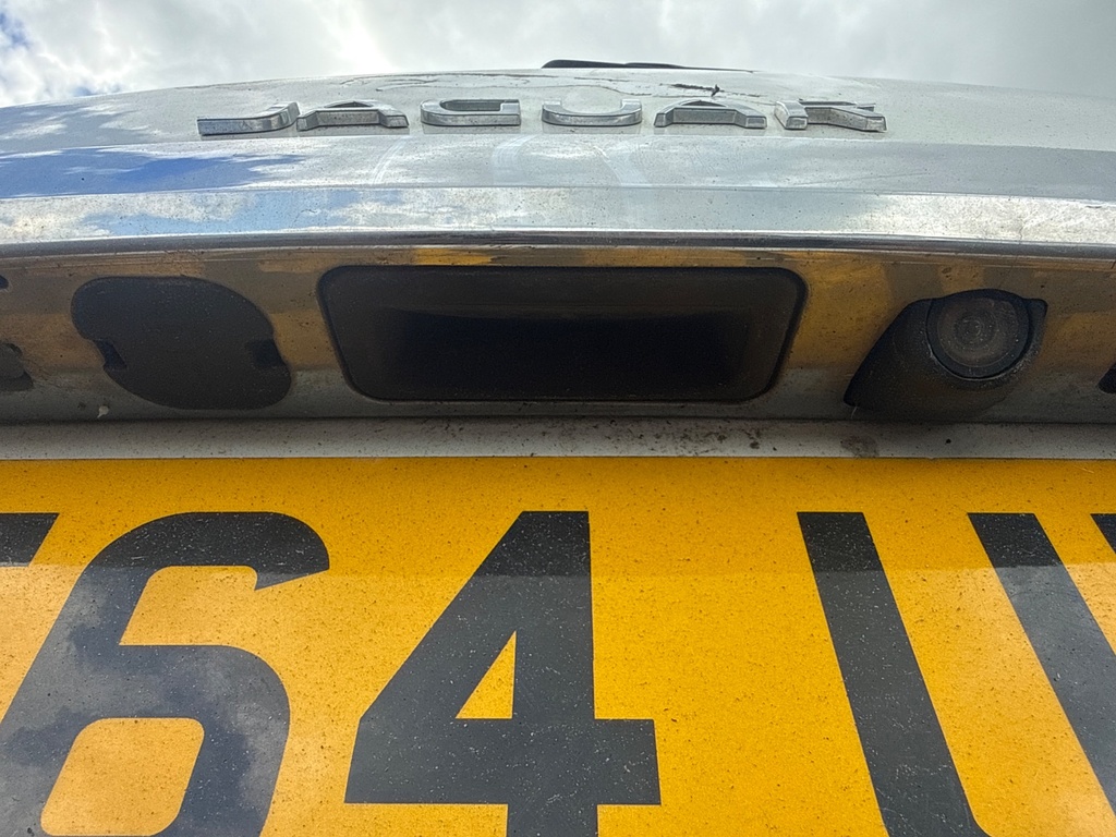 [EPE-109041] Tirador de apertura del portón trasero Jaguar XF 2014 JBC2135