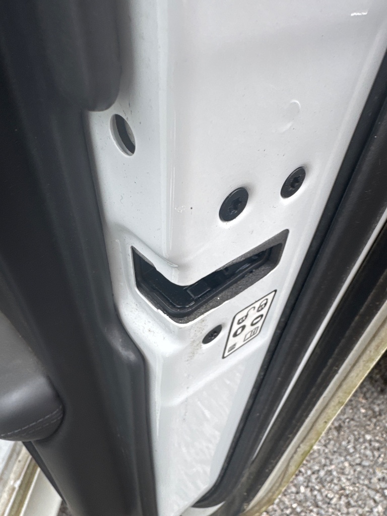 [EPE-109110] Solenoide de cierre centralizado puerta trasera derecha para Jaguar XF 2014