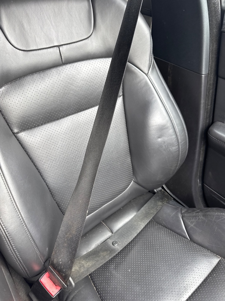 [EPE-109124] Bobina de cinturón seguridad delantero izquierdo 2014 Jaguar XF 3.0 d
