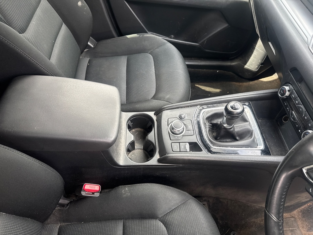 [EPE-109260] Consola central Mazda CX-5 KF 2.2 d 2018