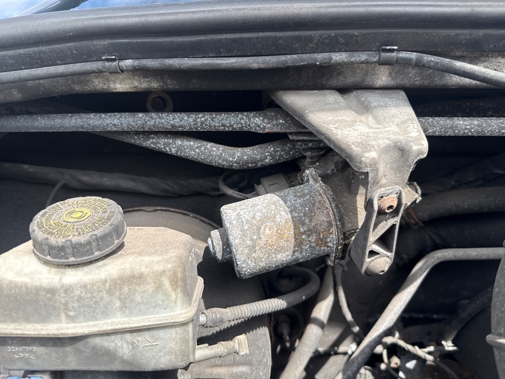 [EPE-109355] Motor de limpiaparabrisas delantero Mercedes-Benz Sprinter 2017