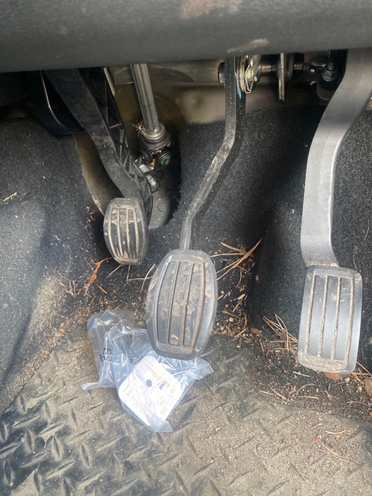 [EPE-109410] Conjunto de pedales Vauxhall Combo 1.5 2020