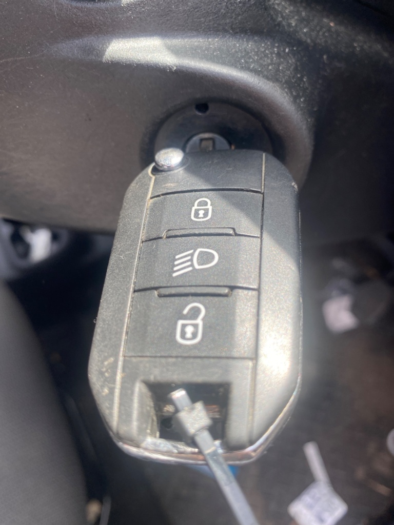 [EPE-109404] Llave 2020 Opel Combo E K9 1.5