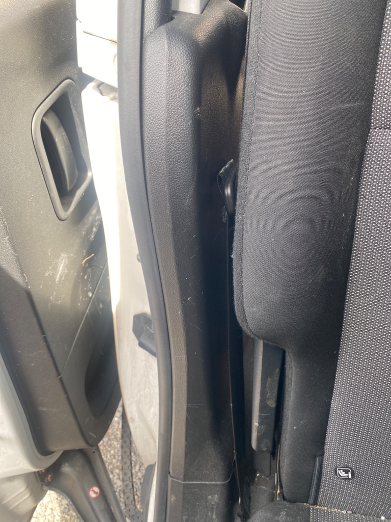 [EPE-109457] Pilar C Vauxhall Combo 1.5 2020