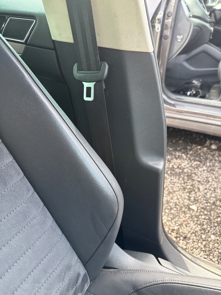 [EPE-109534] Embellecedor Pilar B Inferior Izquierdo para VW Passat 2.0 TDI 2017