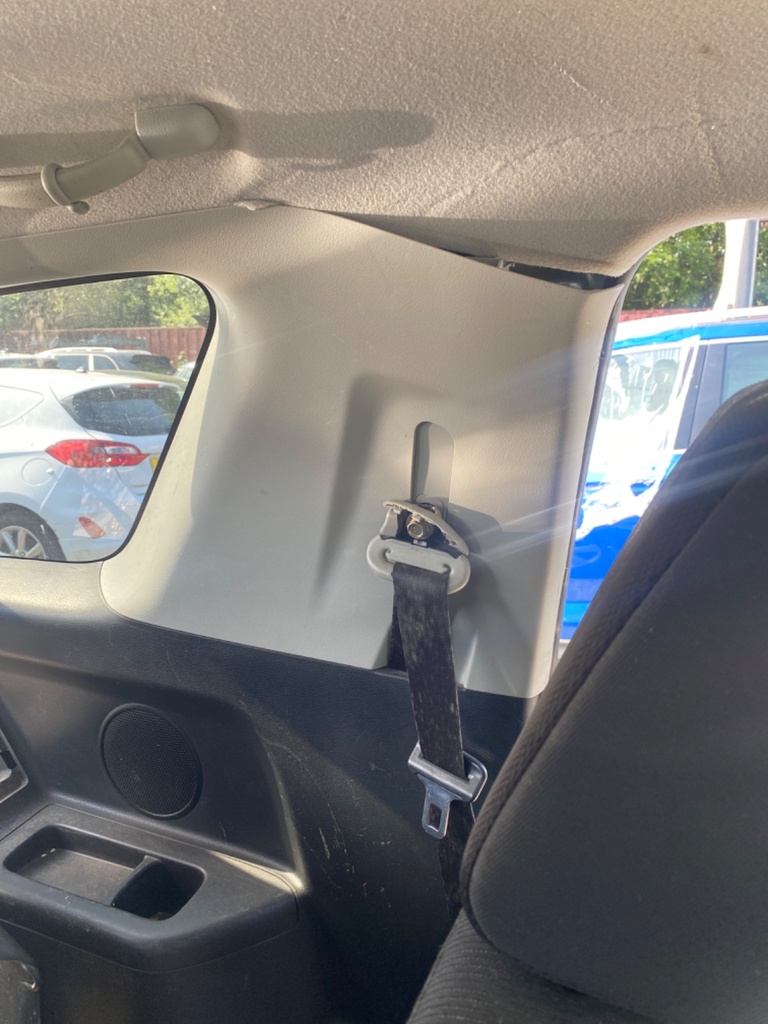 [EPE-109637] Embellecedor Pilar B Suzuki Vitara 2.4 2009