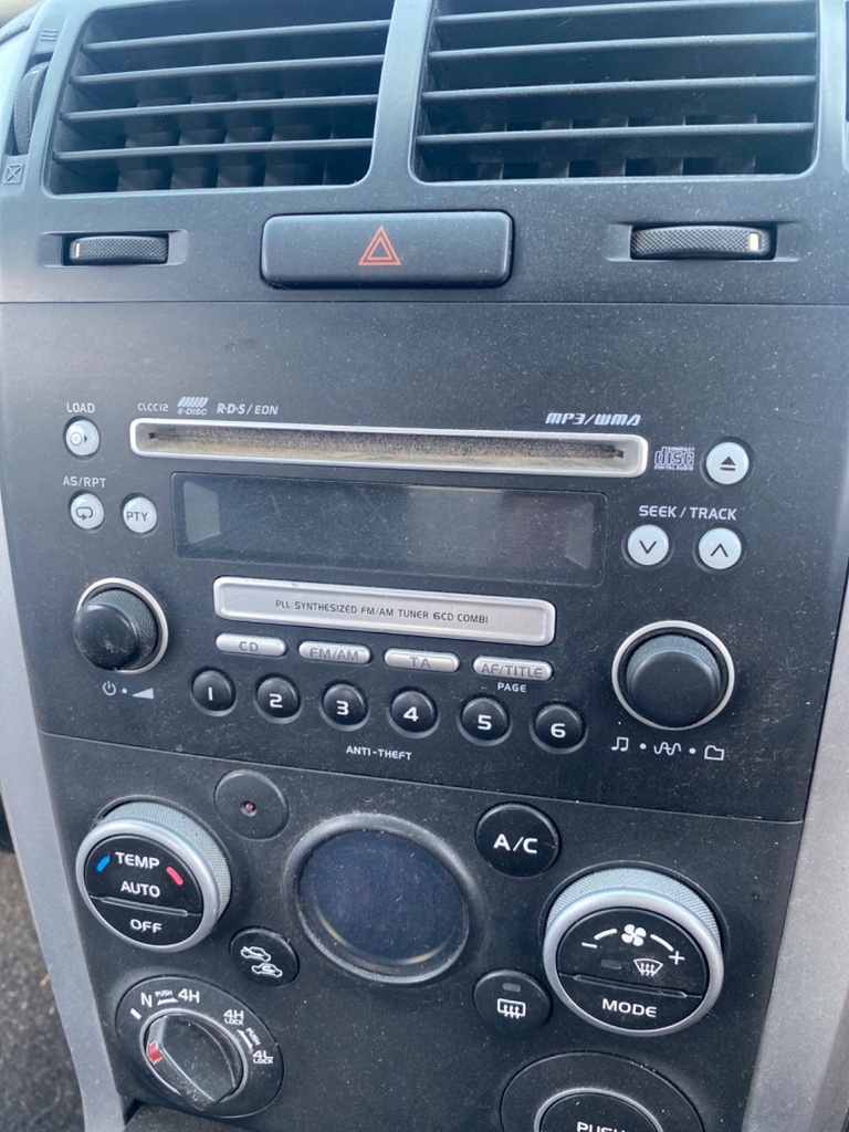 [EPE-109652] Autorradio reproductor CD Suzuki Vitara 2.4 2009