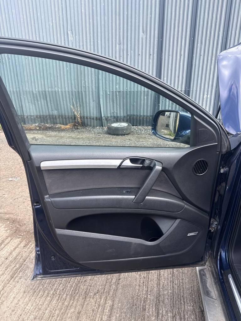 [EPE-109793] Tirador puerta delantero exterior izquierdo Audi Q7 4LB 2011
