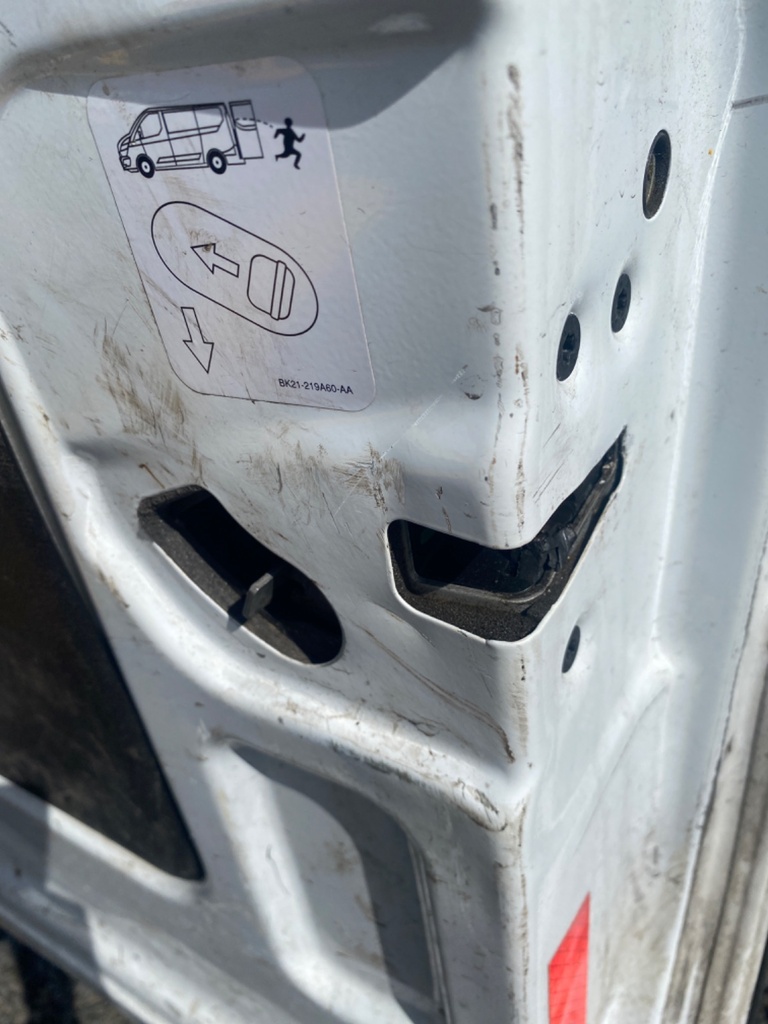 [EPE-110471] Solenoide de cierre centralizado puerta trasera derecha para Ford Transit 2019