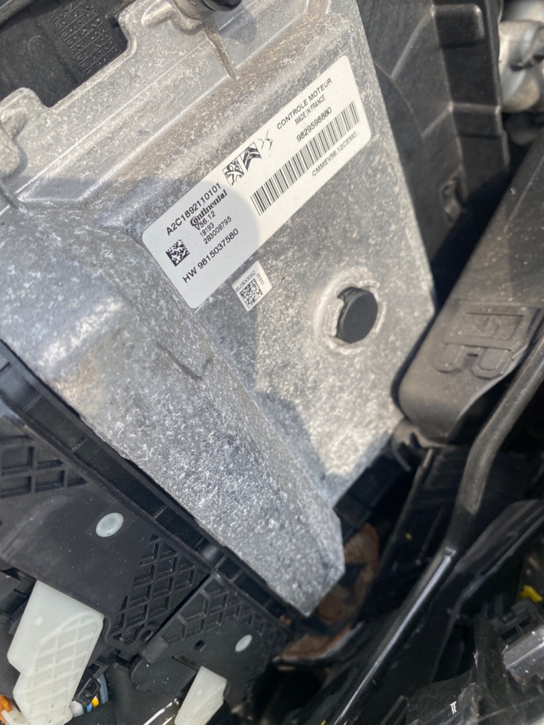 [EPE-110489] Unidad de control del motor Peugeot 208 1.2 PureTech HMR EB2FA 2018
