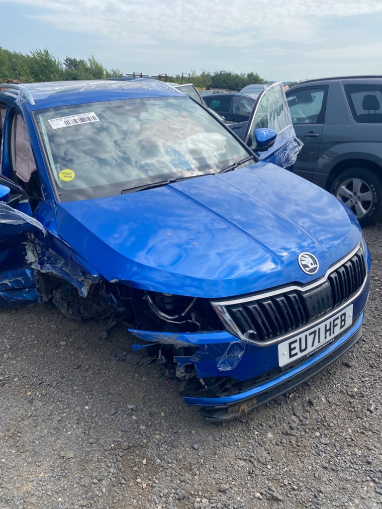 [EPE-110677] Tirador de apertura del portón trasero Skoda Karoq 2021