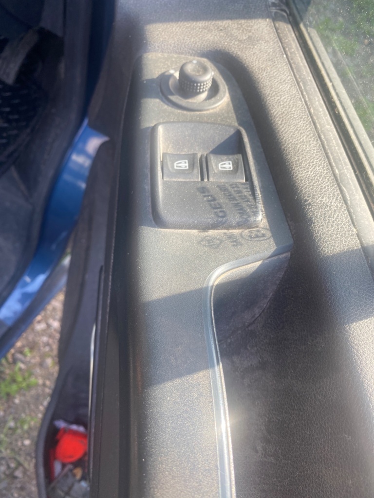 [EPE-110894] Motor elevalunas puerta delantera derecha 2020 Renault Trafic Blue