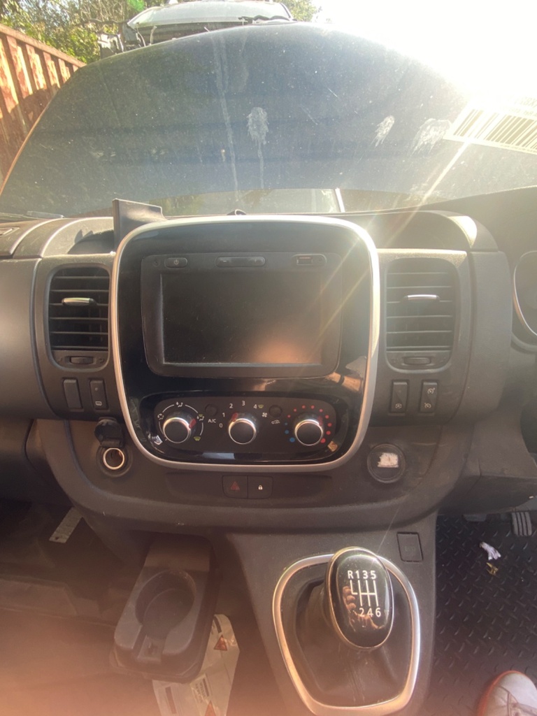 [EPE-110915] Salida de aire calefacción salpicadero para Renault Trafic 2.0 DCI 2020