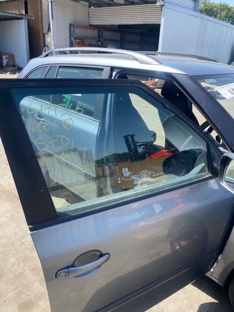 [EPE-111008] Cristal puerta delantera derecho Skoda Fabia 2013 CFWA CFW
