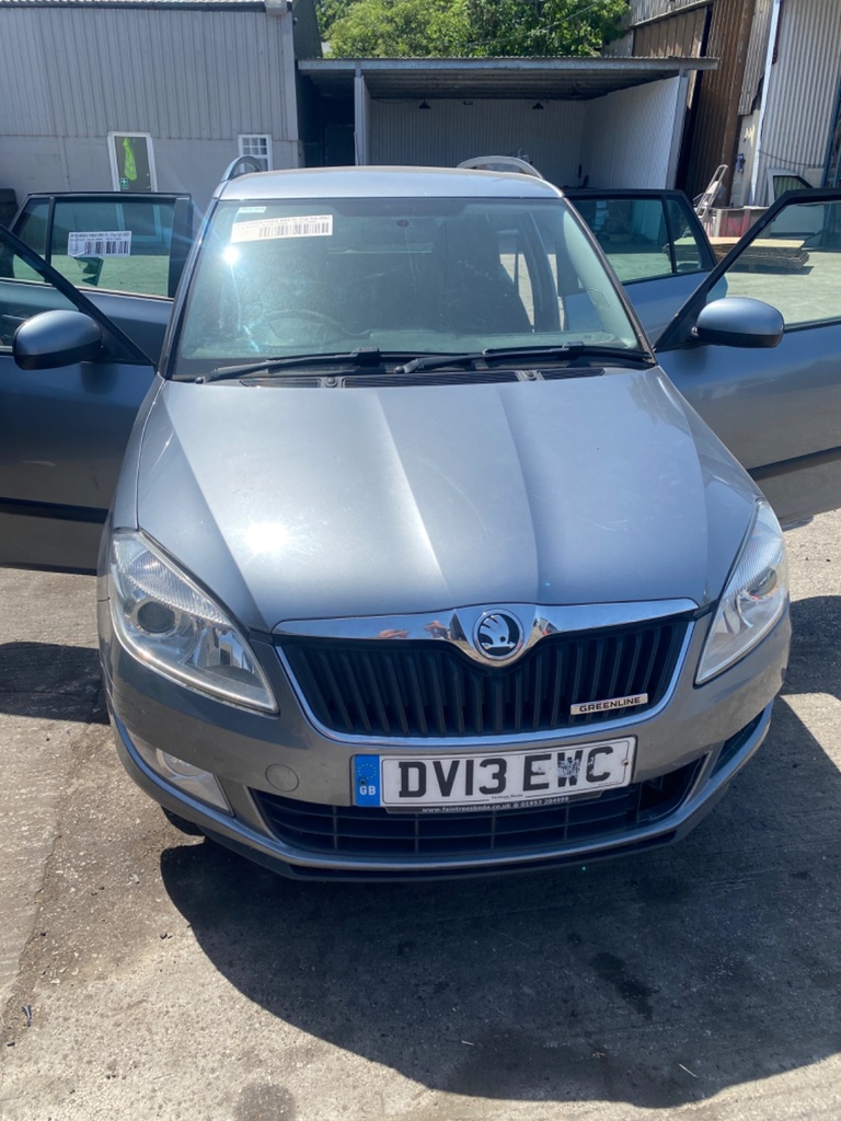 [EPE-111023] Centralita airbag Skoda Fabia 1.2 TDI 2013