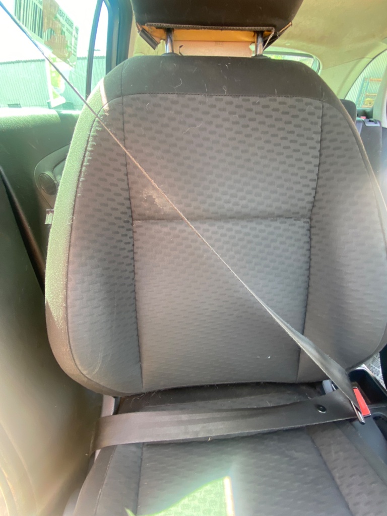 [EPE-111033] Enrollador cinturón seguridad delantero derecho Skoda Fabia 1.2 TDI 2013