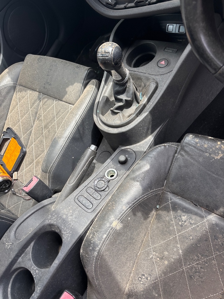 [EPE-111354] Consola central Seat Leon 2.0 CUPRA R 2010