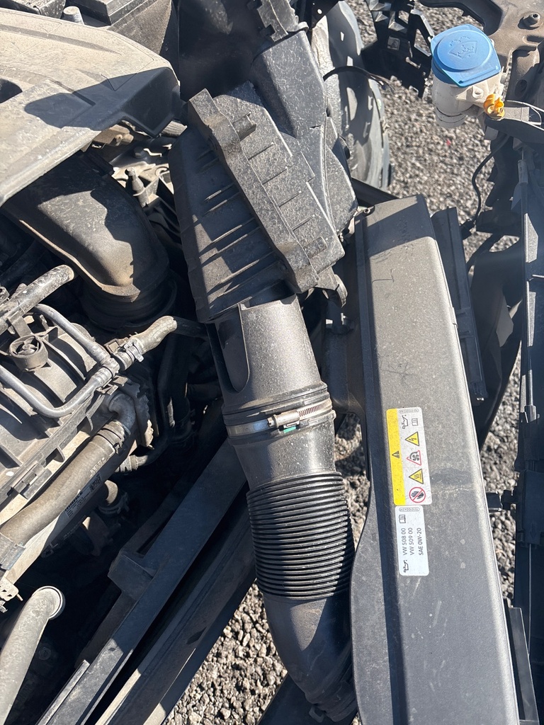 [EPE-111437] Caja de filtro de aire VW Golf 1.5 TSI DPCA DPC 2023