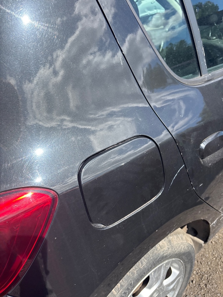 [EPE-111612] Tapa de combustible Dacia Sandero 2014 Negro