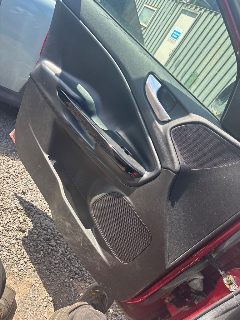 [EPE-111730] Actuador cierre centralizado puerta delantera izquierda Alfa Romeo Giulietta 2010