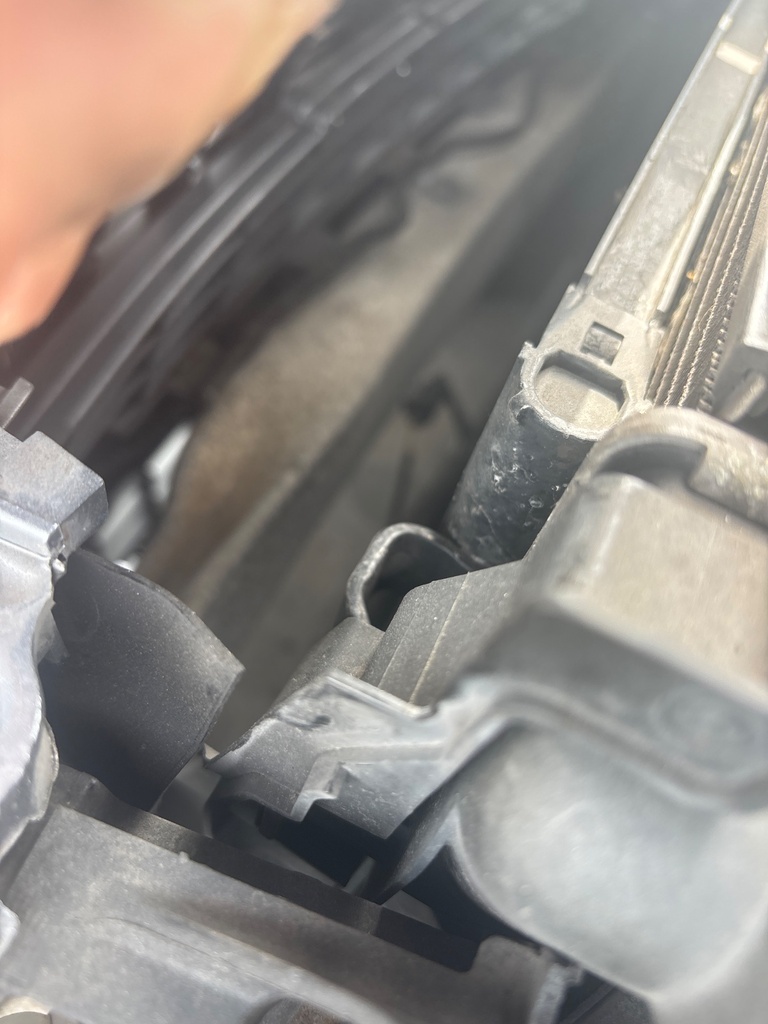 Refuerzo de parachoques delantero Audi A4 B7 8HE 2006