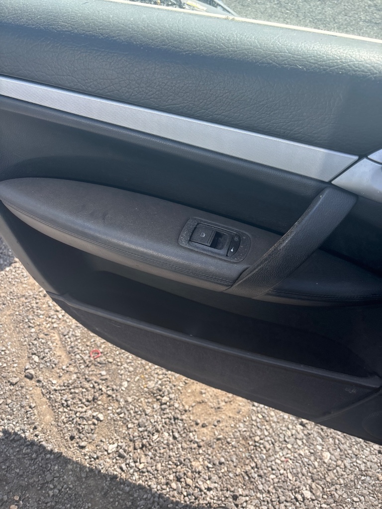 [EPE-112028] Regulador de cristal puerta delantera izquierda Porsche Cayenne 2008