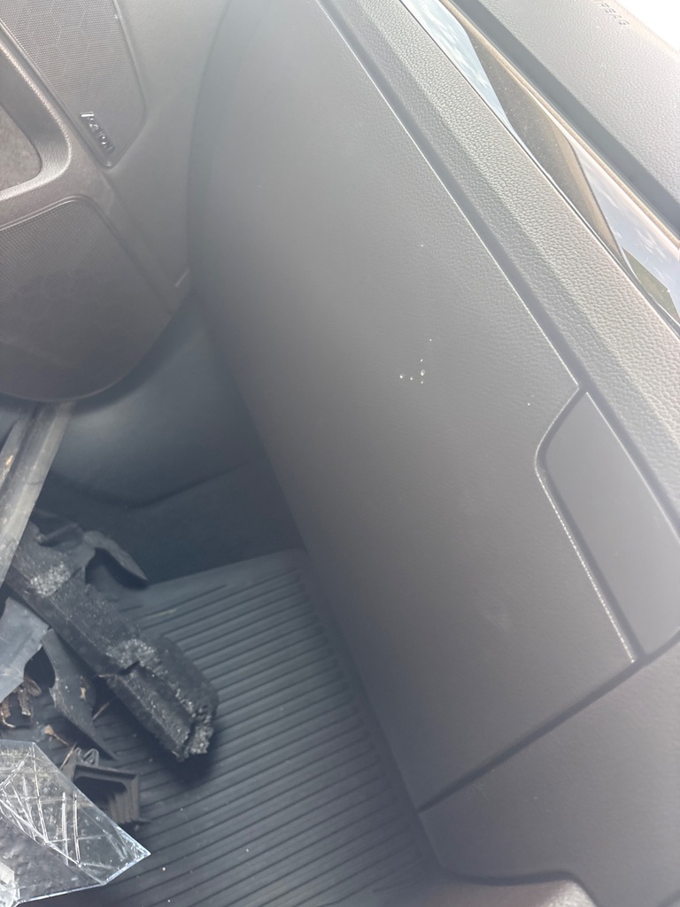 [EPE-112364] Guantera Skoda Superb 2.0 TDI 2016