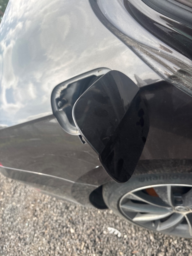 [EPE-112388] Tapa de combustible Skoda Superb III 3V3 2016 DFCA DFC