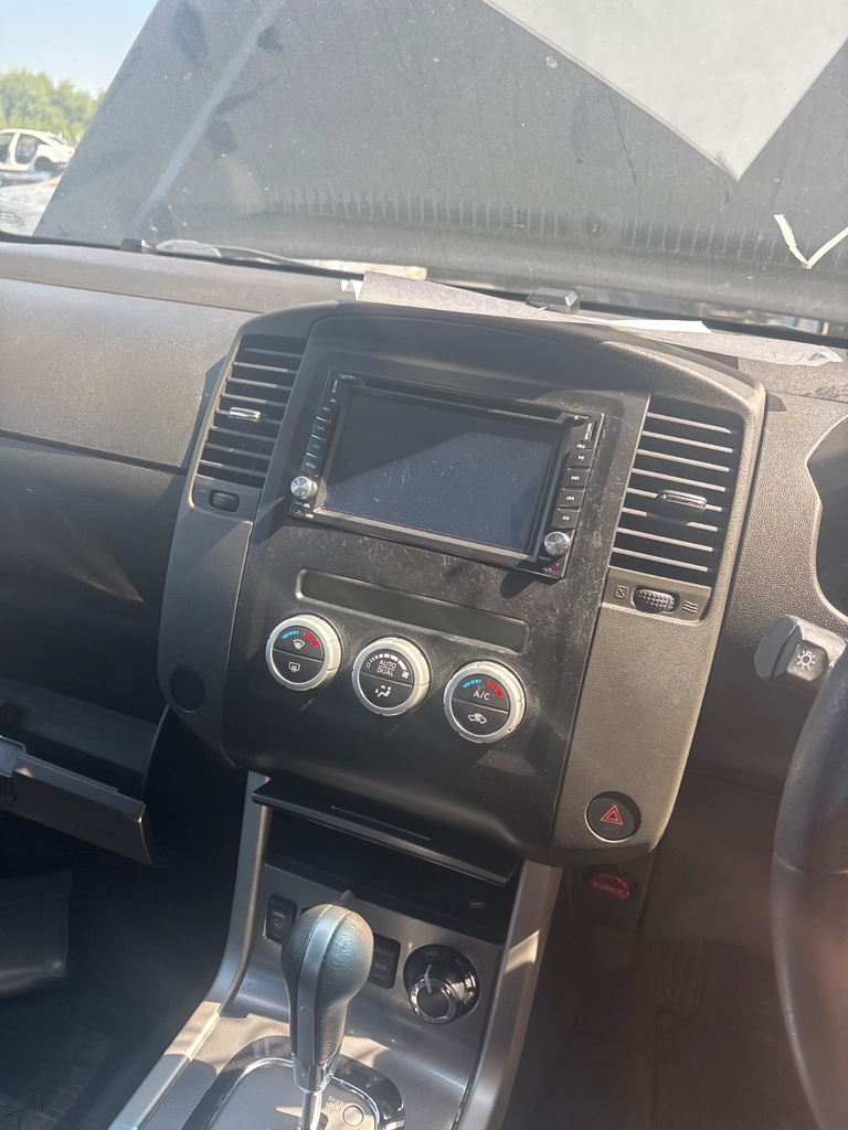 [EPE-112945] Cuadro de instrumentos Nissan Navara NP300 2.5 dCi 4x4 2012