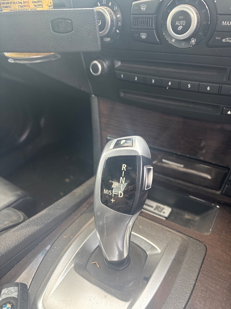 [EPE-114860] Selector de cambio automático BMW Serie 5 535d 2009