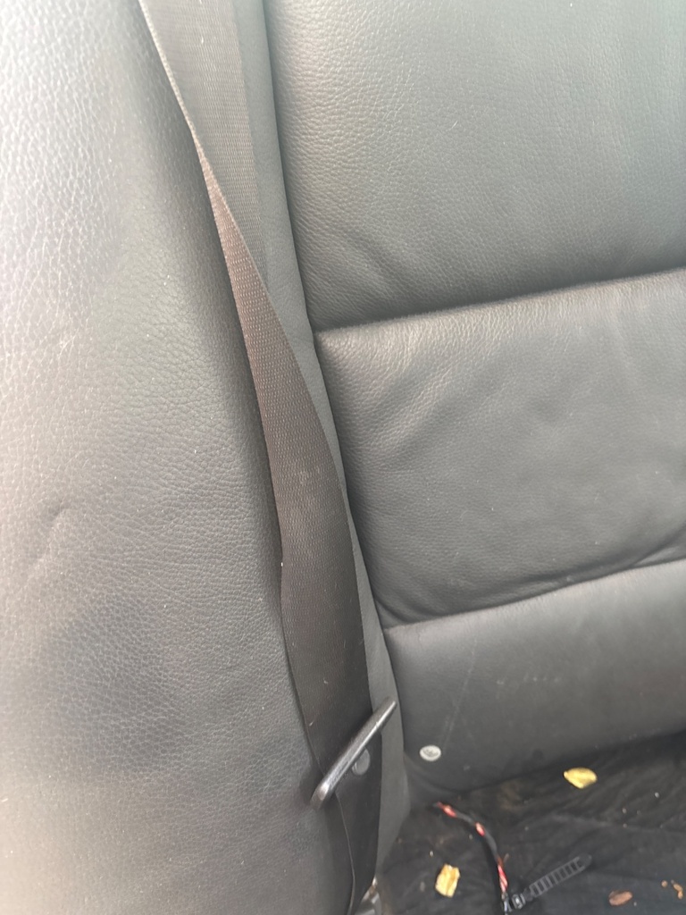 [EPE-114958] Pretensor trasero del cinturón de seguridad izquierdo BMW Serie 5 2009 M57 D30