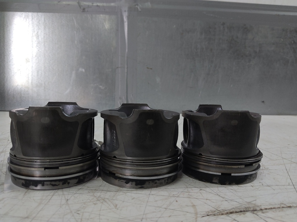 [MTD-529905] Juego de 4 pistones Mercedes-Benz Citan OM607.951