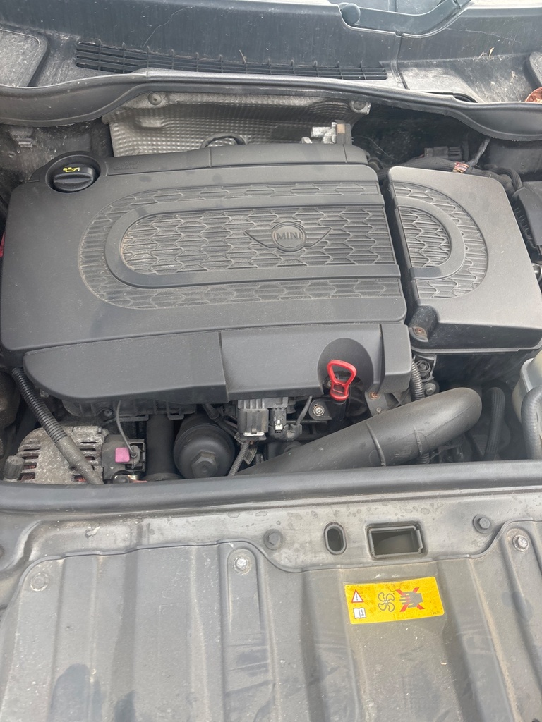 [EPE-115349] Tapa de balancines Mini Paceman Cooper R61 2.0 N47C20A N47C20U1 N47 2013