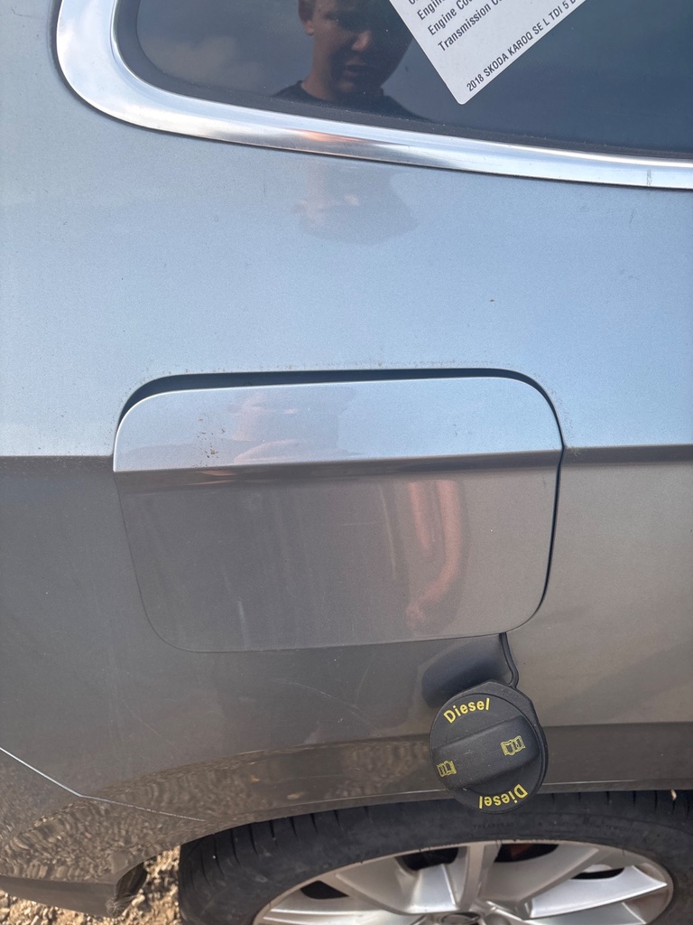 [EPE-115531] Tapa de combustible Skoda Karoq F7M 2018