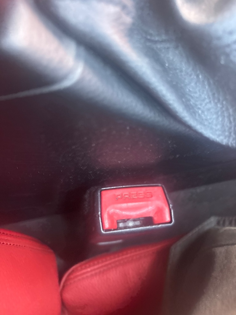 [EPE-116005] Interruptor cinturón seguridad delantero derecho BMW Serie 4 435d 2018