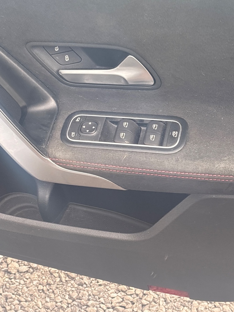 [EPE-116125] Interruptor elevalunas eléctrico delantero derecho Mercedes-Benz A-Class 2020