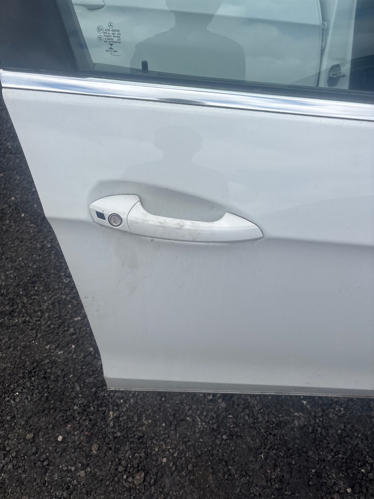 [EPE-116722] Tirador puerta delantera exterior derecho 2015 Mercedes-Benz E-Class