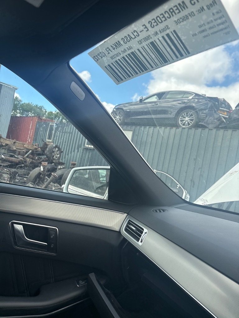 [EPE-116734] Pilar A Mercedes-Benz E-Class E 220 BlueTEC 2015