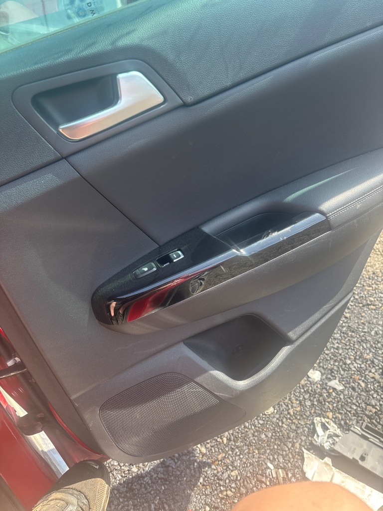 [EPE-116664] Altavoz de puerta trasero derecho Kia Sportage 2019 ref. 116664