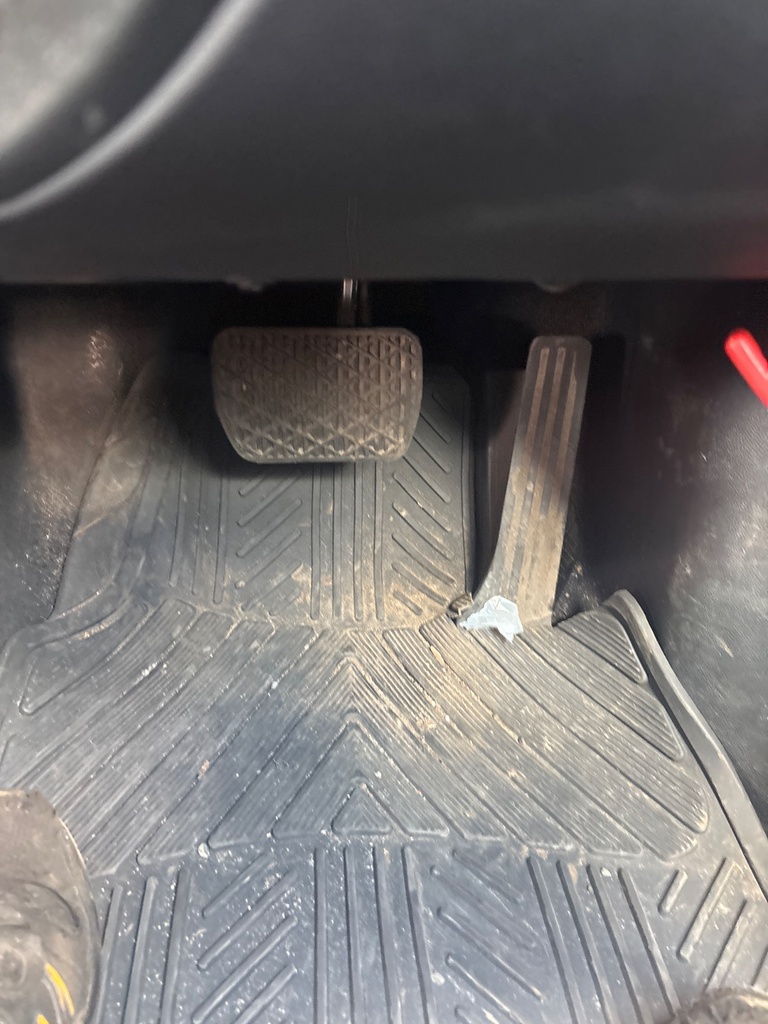 [EPE-116733] Conjunto de pedales Mercedes-Benz E-Class E 220 BlueTEC 2015