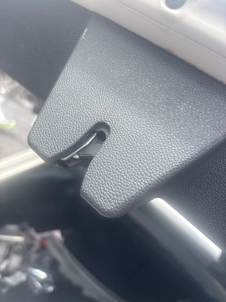 [EPE-116763] Mecanismo de cierre portón trasero Mercedes-Benz E-Class 2015